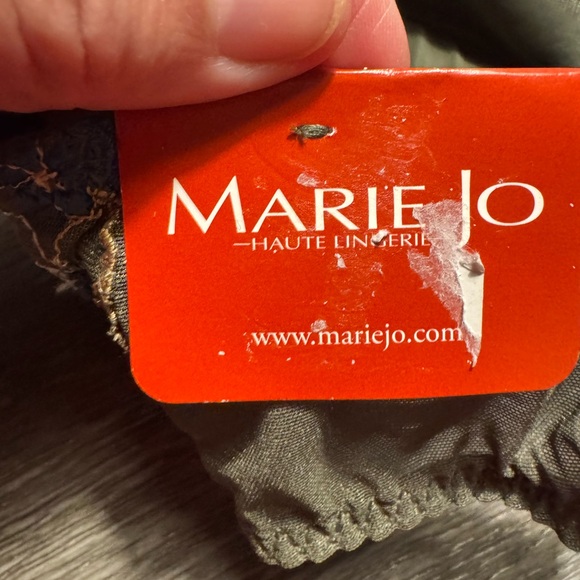 Marie Jo women’s Elegant Green Floral  Embroidered Bra size UK 38B NWT - Picture 7 of 8